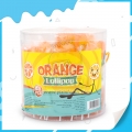 Sucette dure ronde au goût d'orange douce dans un bocal 