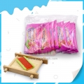 9 g de chewing-gum sucré aux fruits et aux fraises 