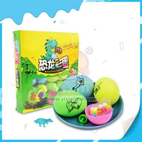 œuf de dinosaure avec bonbons à presser