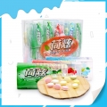 Bonbon à la menthe comprimé bicolore pour une haleine fraîche 