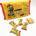 Biscuit carré au jaune d'œuf au goût de fromage salé Super Viviga 
