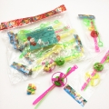 montre soucoupe volante jouet avec bonbons éclatants pour enfant 