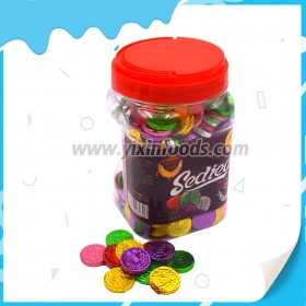pièces de chocolat dans un bocal