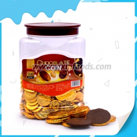 pièces de chocolat dans un bocal