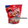 Délicieuses tasses de chocolat avec biscuit en sachet 