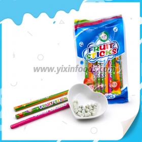 bonbons en bâton aux fruits