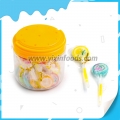 Sucette légère en forme de bonbon dur fruité dans un pot 