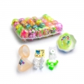 Œuf surprise en plastique et bonbon halal 